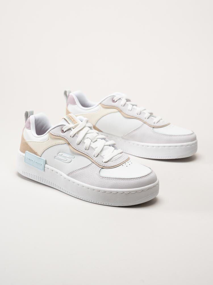 Skechers - Sport Court 92 Best Pace - Vita multifärgade sneakers