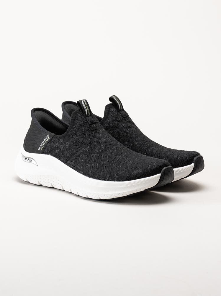 Skechers - Arch Fit 2.0 Slip Ins - Svarta slip-ins sneakers i textil