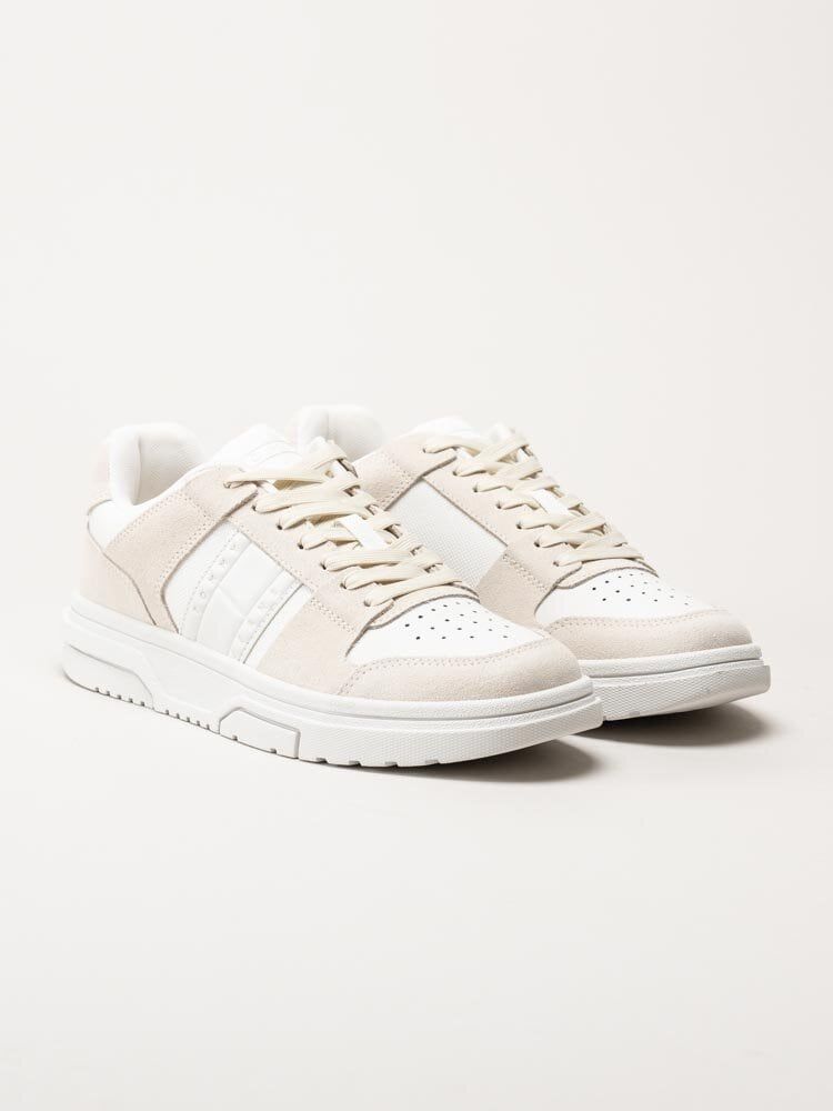 Tommy Hilfiger - The Brooklyn Suede - Vit beige sneakers i mocka