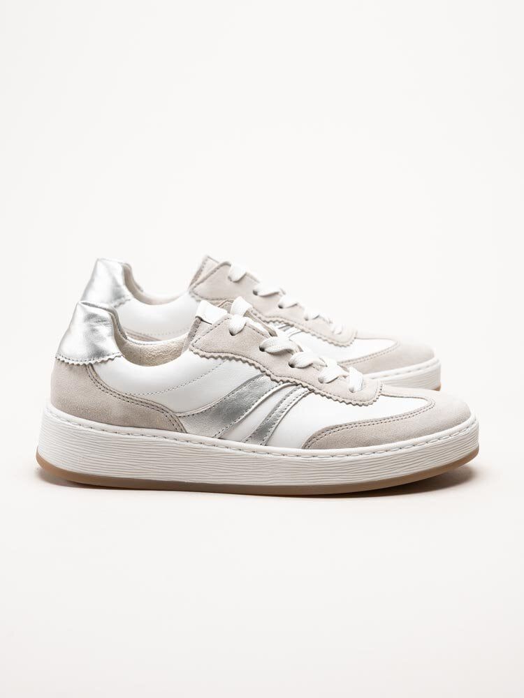 Gabor - Vita sneakers i skinn och mocka