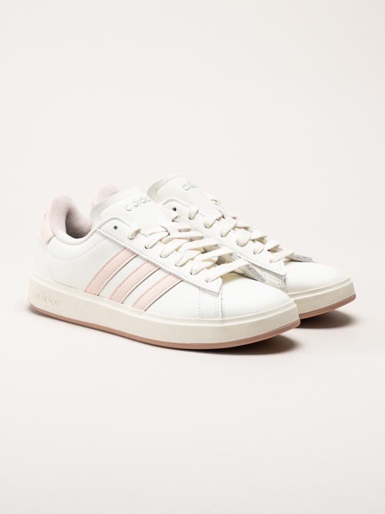 Adidas - Grand Court 2.0 - Vita sneakers i skinnimitation