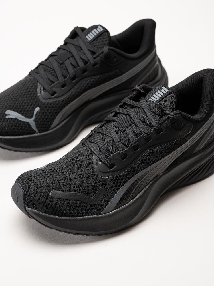 Puma - Pounce Lite - Svarta löparskor i textil