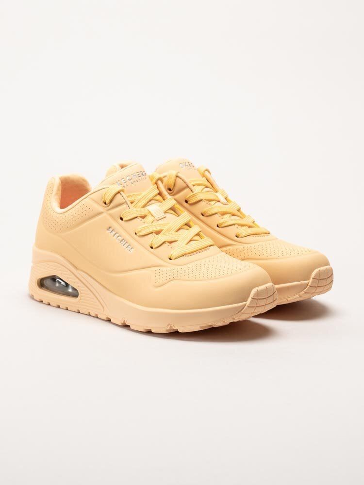 Skechers - Uno - Stand On Air - Gula sneakers i skinnimitation