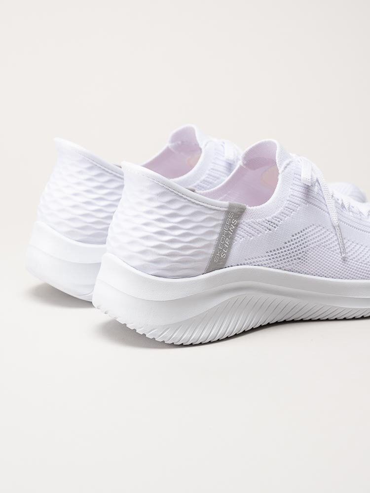 Skechers - Ultra Flex 3.0 - Brilliant - Vita slip-ins sneakers i textil