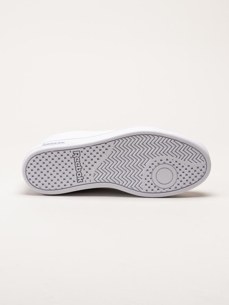 Reebok - Court Clean - Vita sneakers i skinnimitation