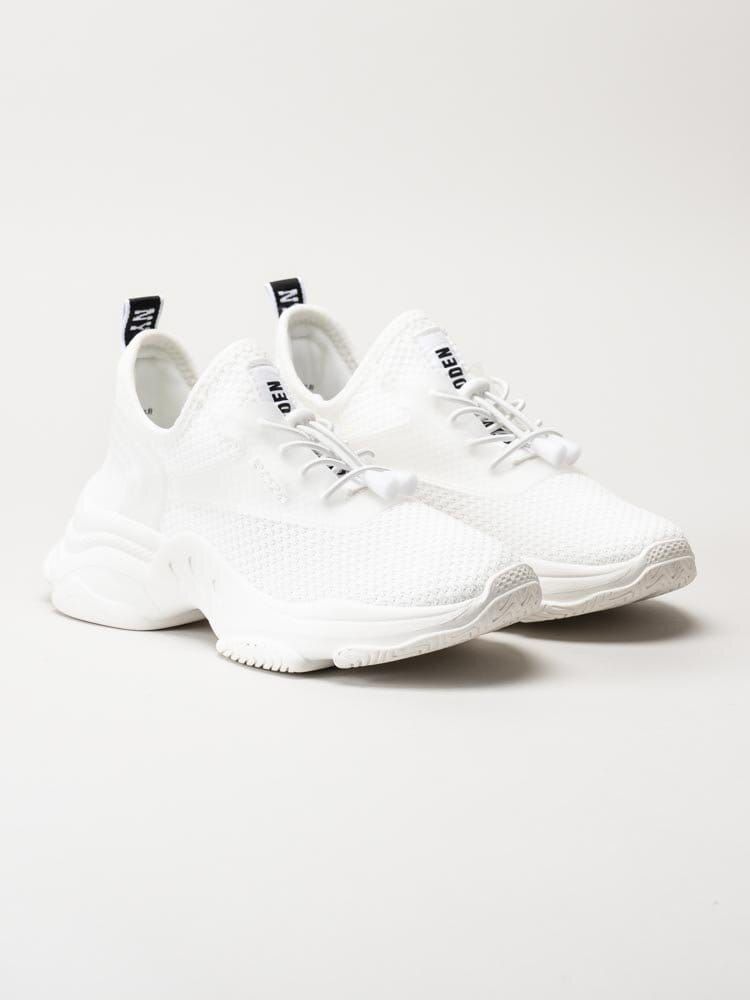Steve Madden - Match-E - Vita chunky sneakers i textil