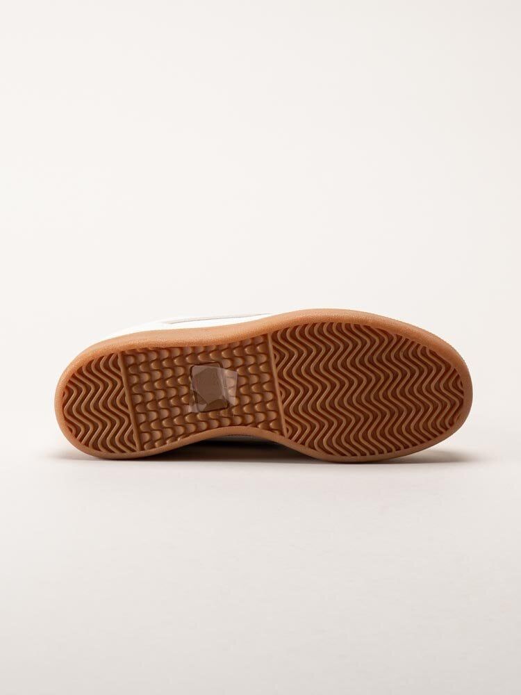 Rugged Gear - Vita retro sneakers i skinnimitation