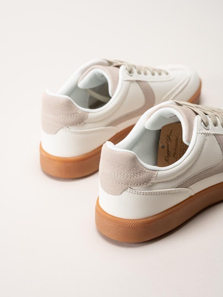 Rugged Gear - Vita retro sneakers i skinnimitation