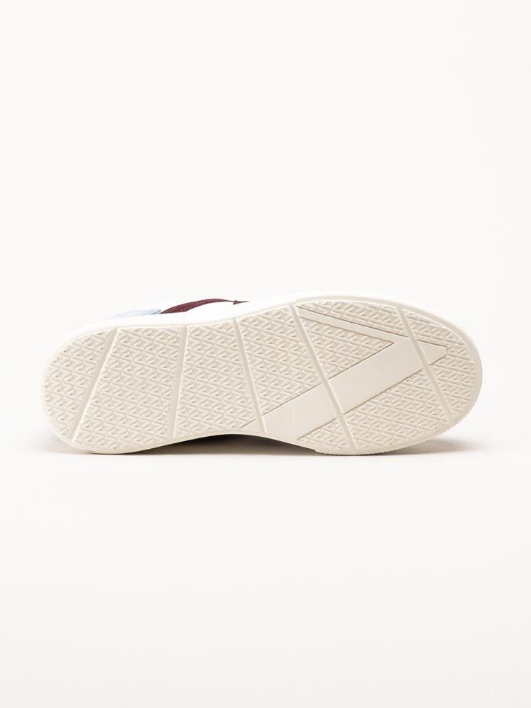 ARKK Copenhagen - Uncover - Vita skinnsneakers med mockadetaljer