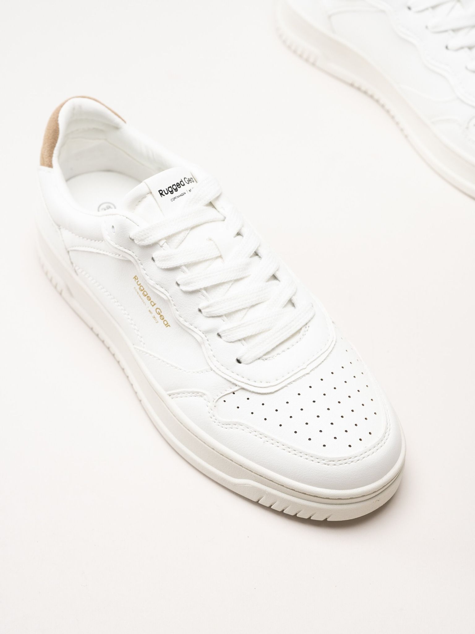 Rugged Gear - Simple White - Vita sneakers