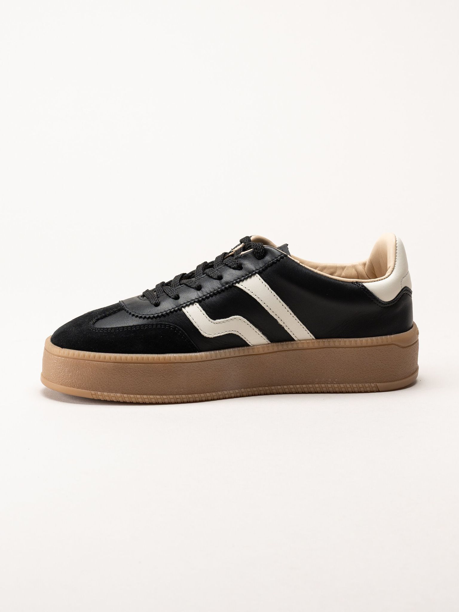 Gant Footwear - Cuzmani - Svarta retro platåsneakers i skinn och mocka
