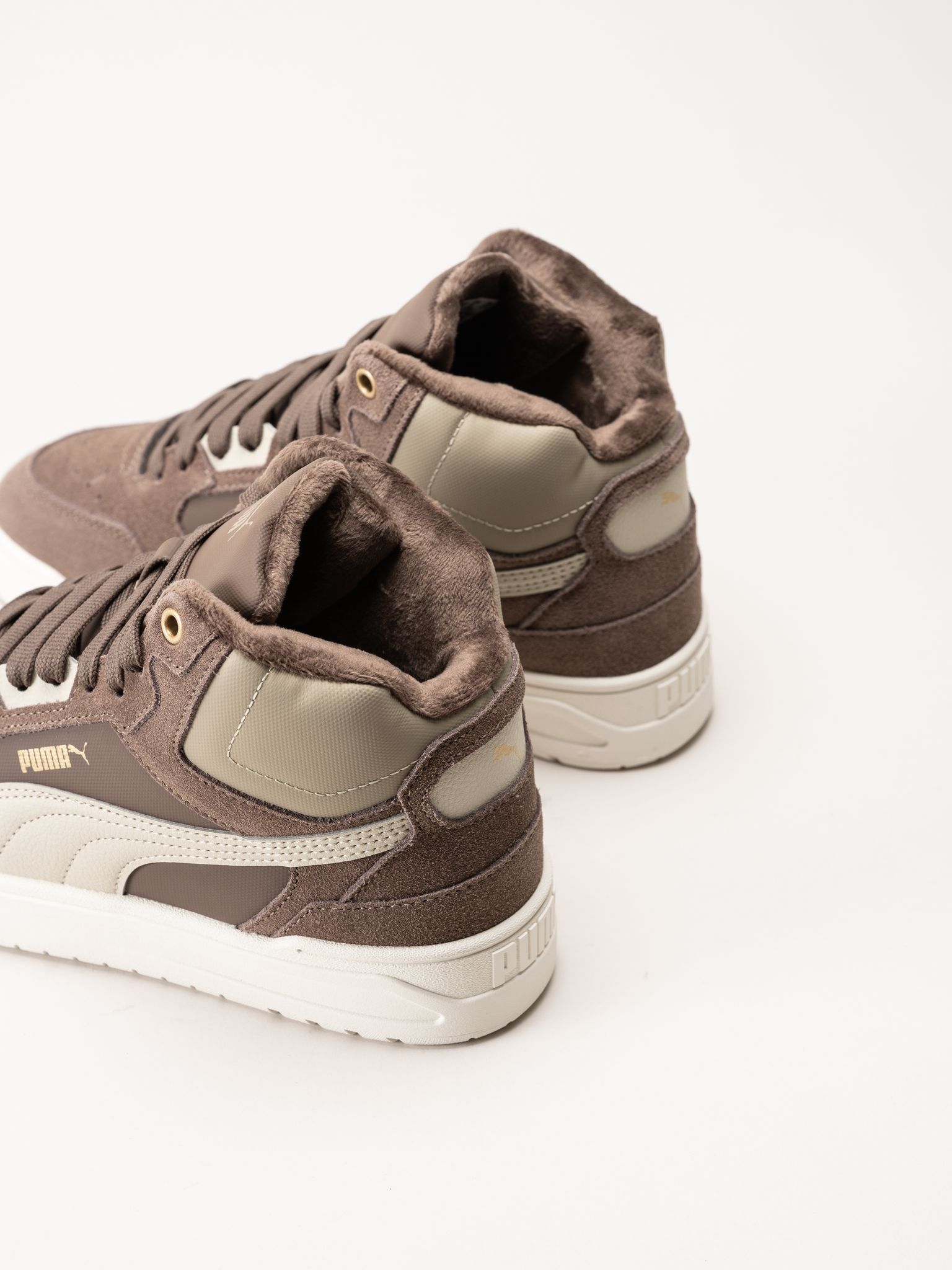 Puma - Shuffle Downtown Mid Wtr - Bruna fodrade sneakers i mocka