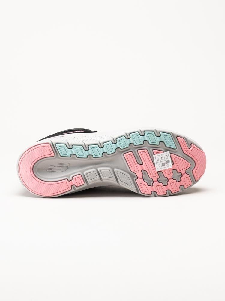 Skechers - Arch Fit 2.0 - Svarta vattentäta sportskor