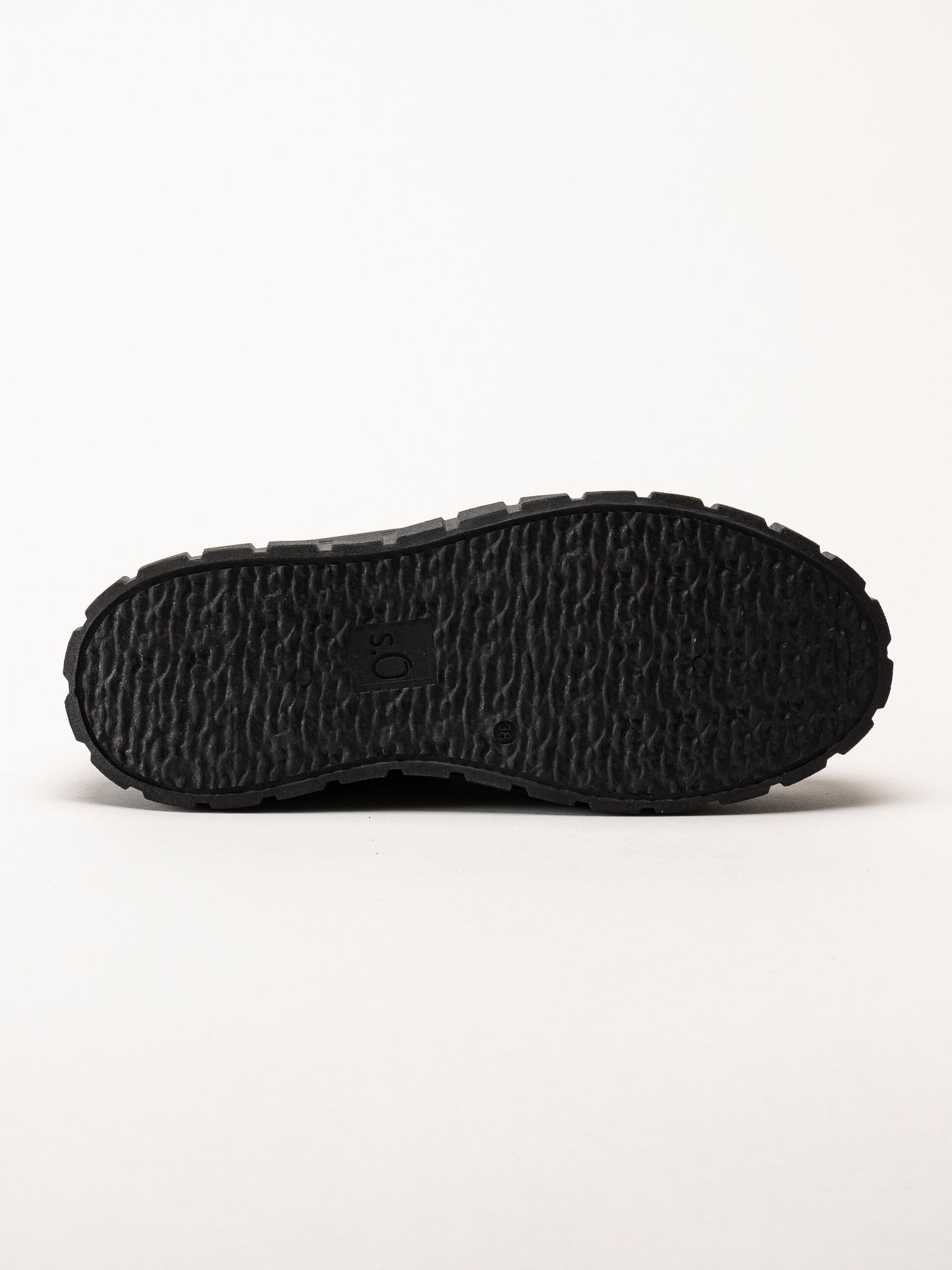 S.Oliver - Svarta sneakers med platåsula