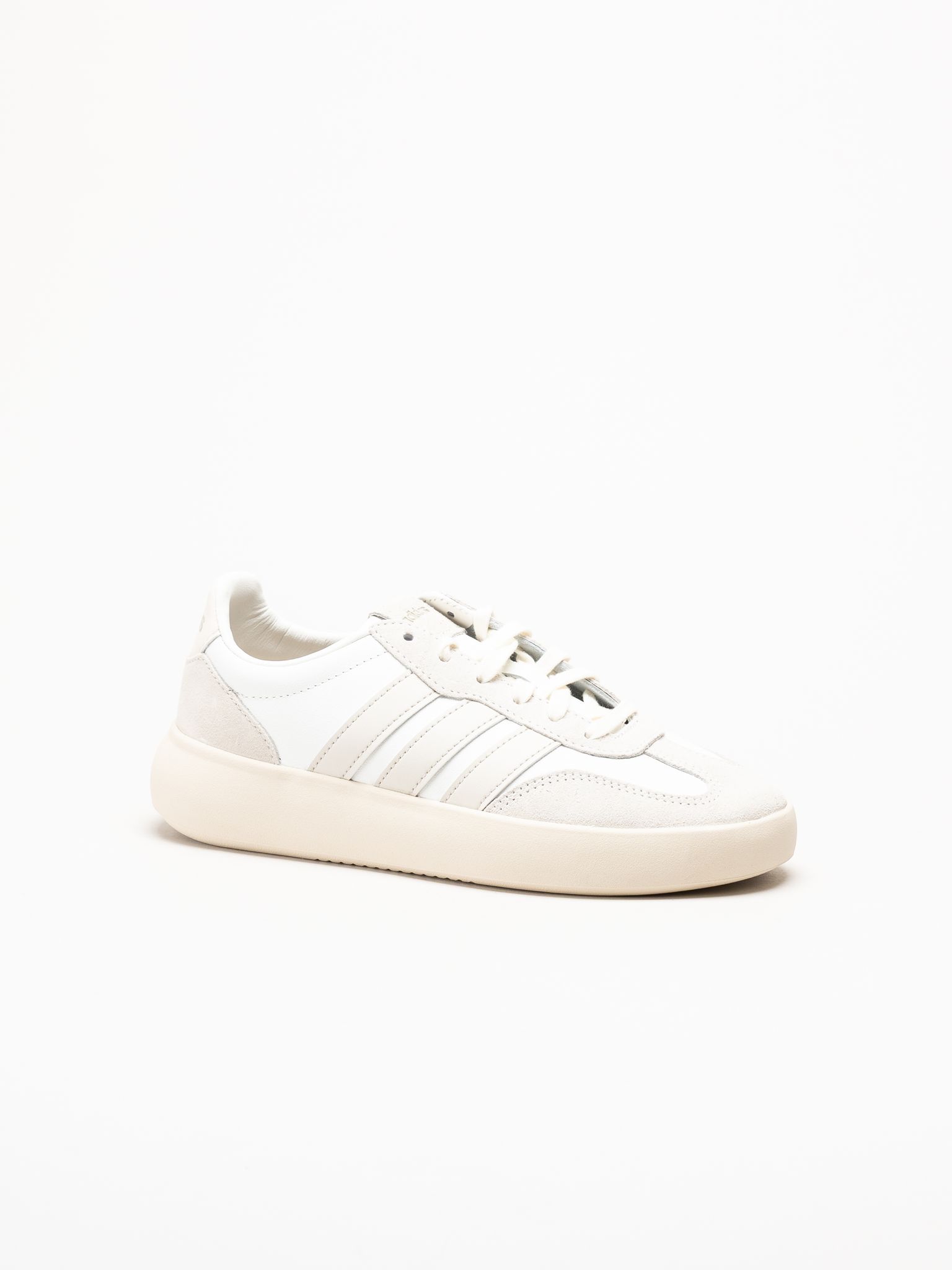 Adidas - Barreda Decode Lux - Beige sneakers i skinn och mocka