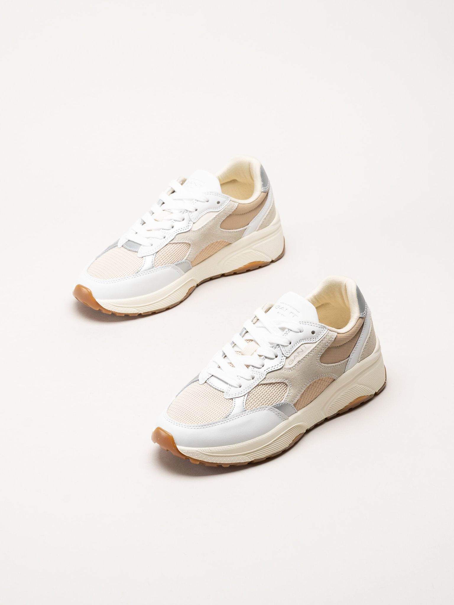 Gant Footwear - Newile - Beige sneakers i textil och skinn