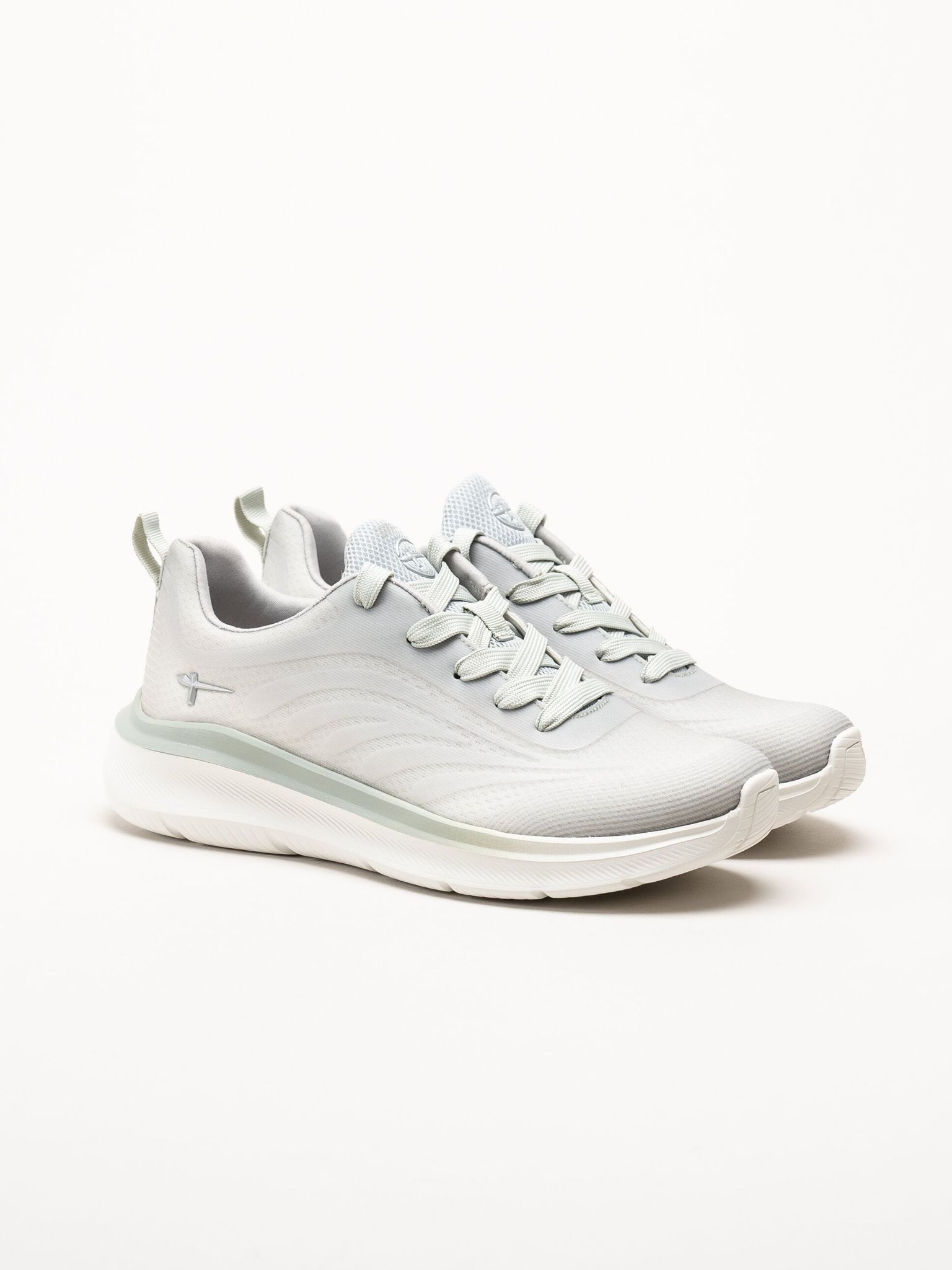 Tamaris - Wide fit - Ljusgröna sneakers i mesh
