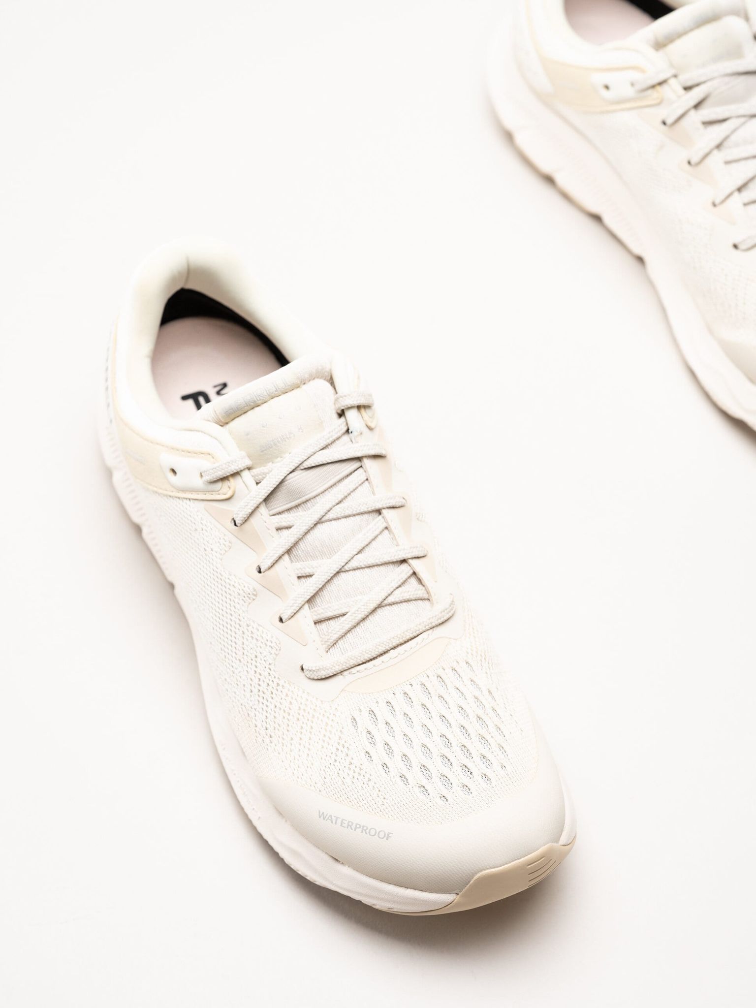 Merrell - Antora - Off white sportiga sneakers