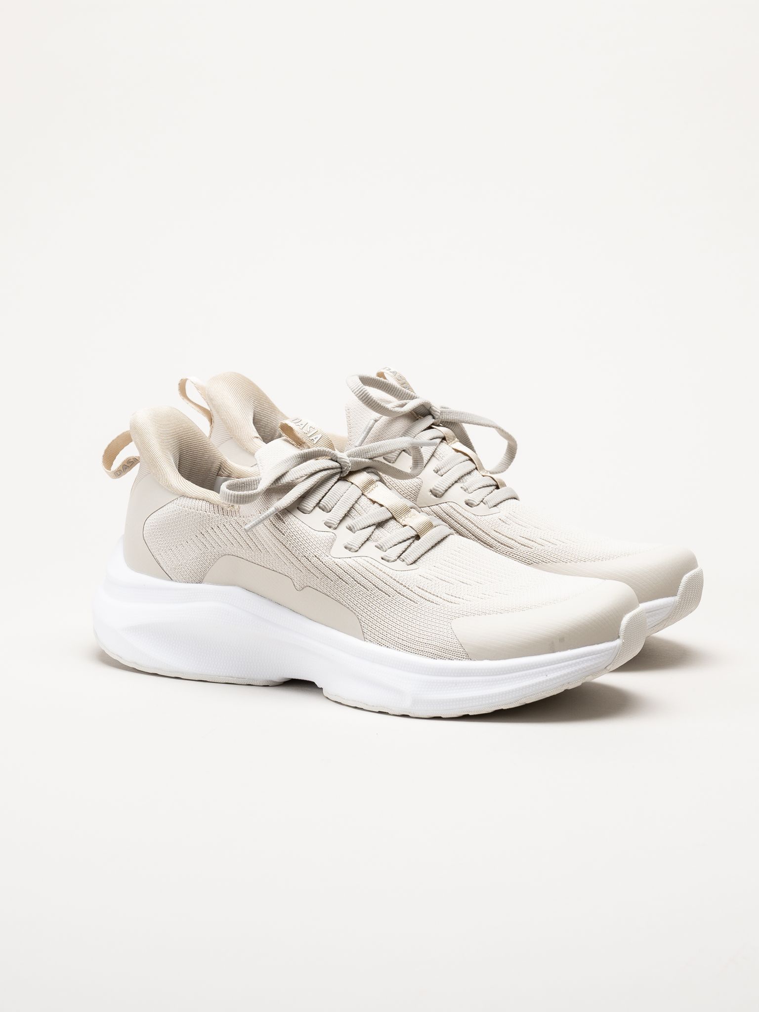 Dasia - Beige sportskor