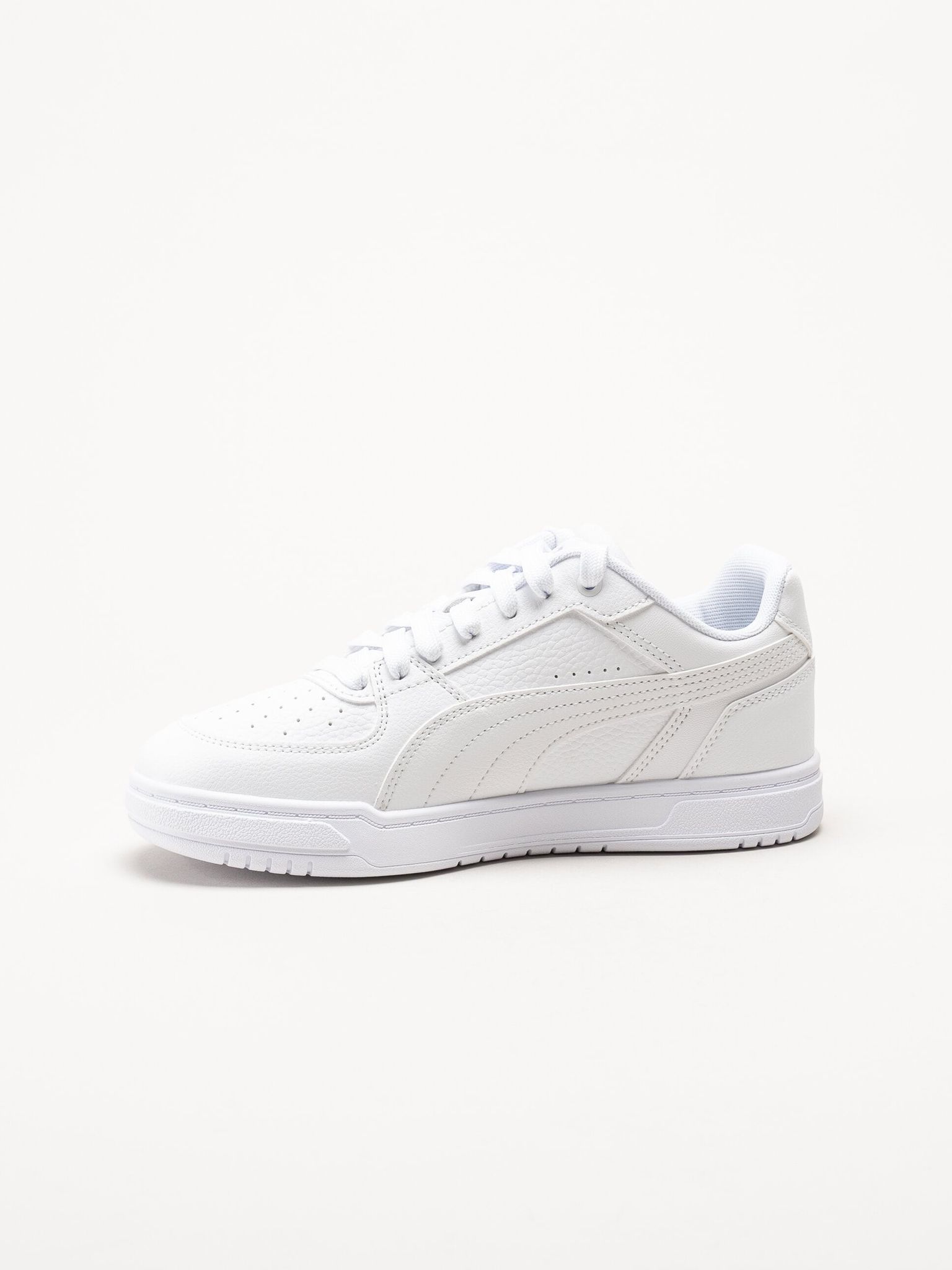 Puma - Caven III - Vita sneakers i skinnimitation