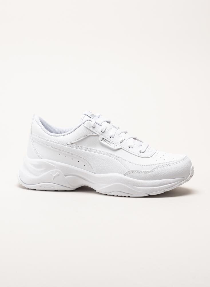 Puma - Cilia Mode - Vita sneakers i skinnimitation