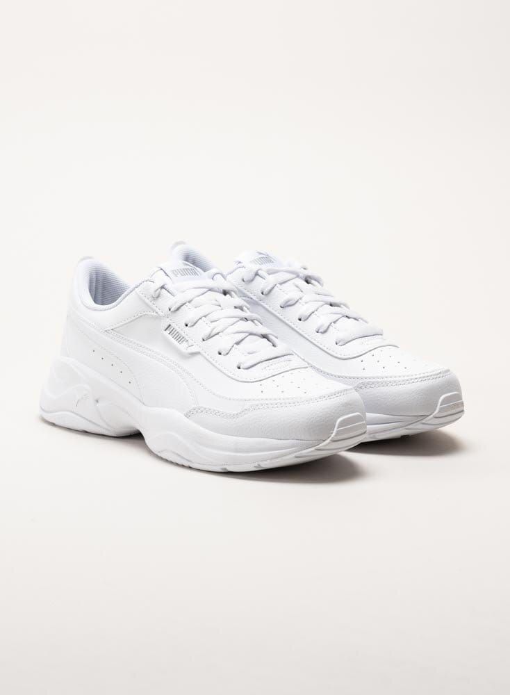 Puma - Cilia Mode - Vita sneakers i skinnimitation