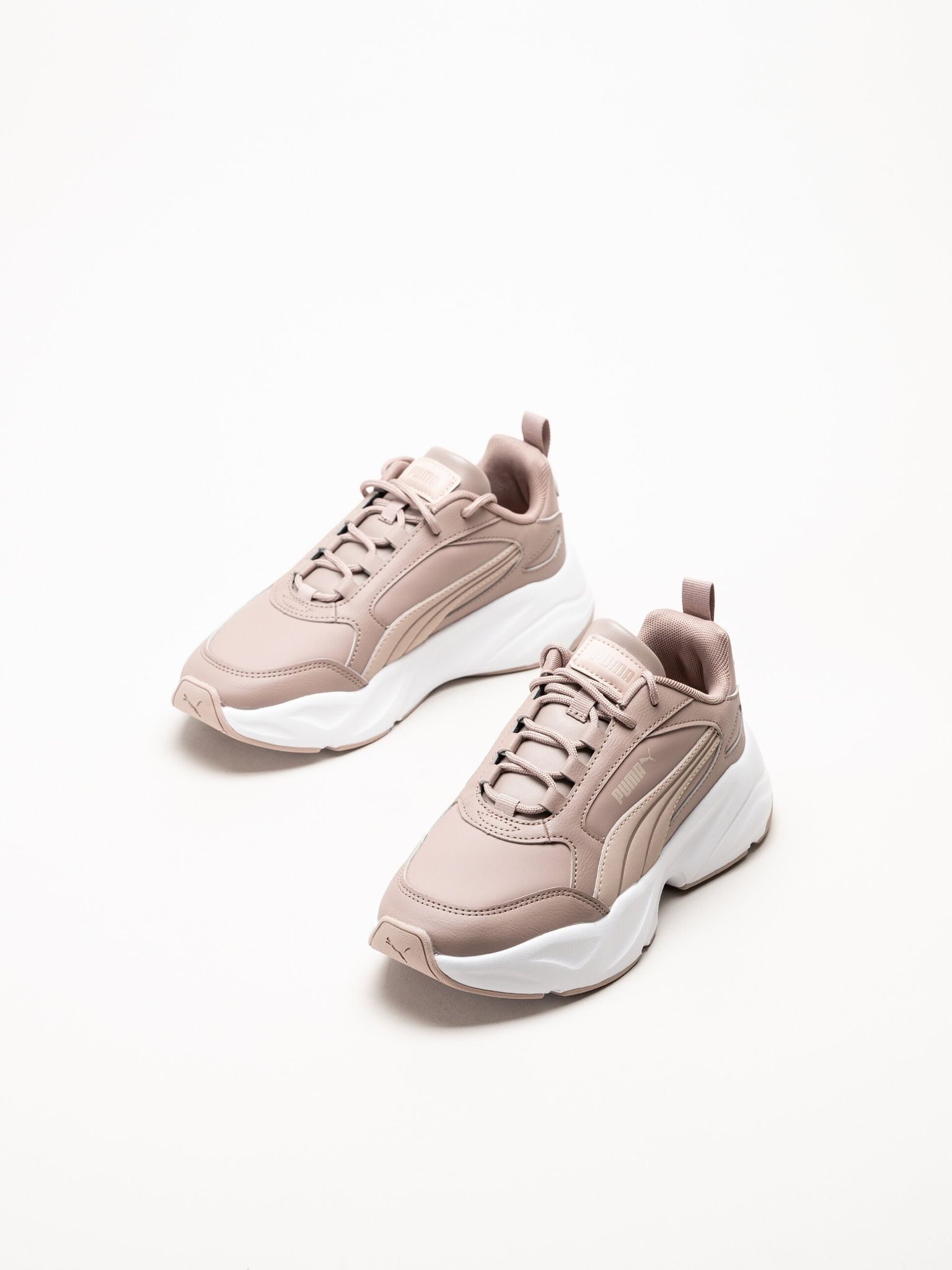 Puma - Cassia 2.0 - Rosa sneakers i skinnimitation