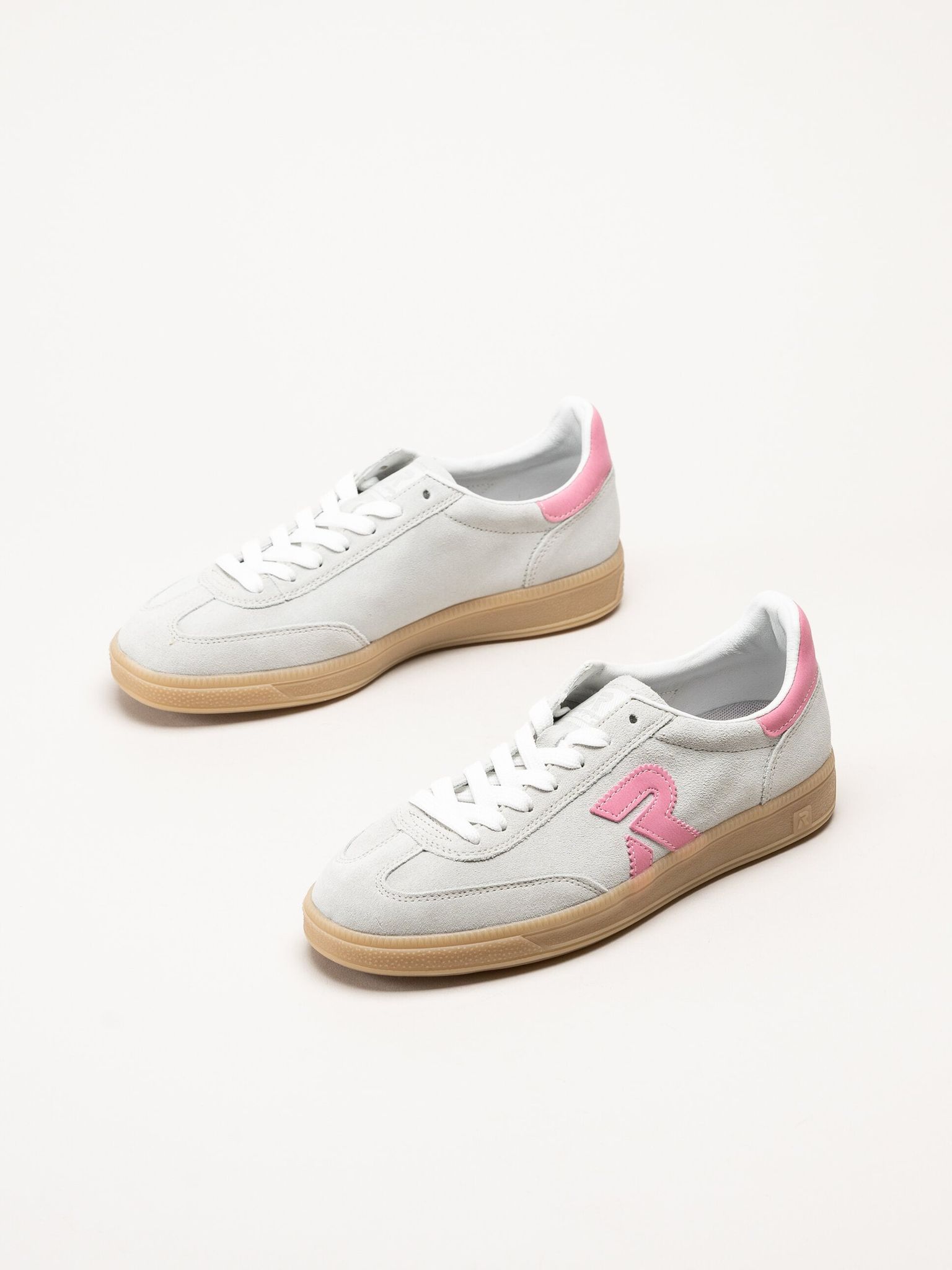 Rieker - Ljusgrön sneakers i mocka