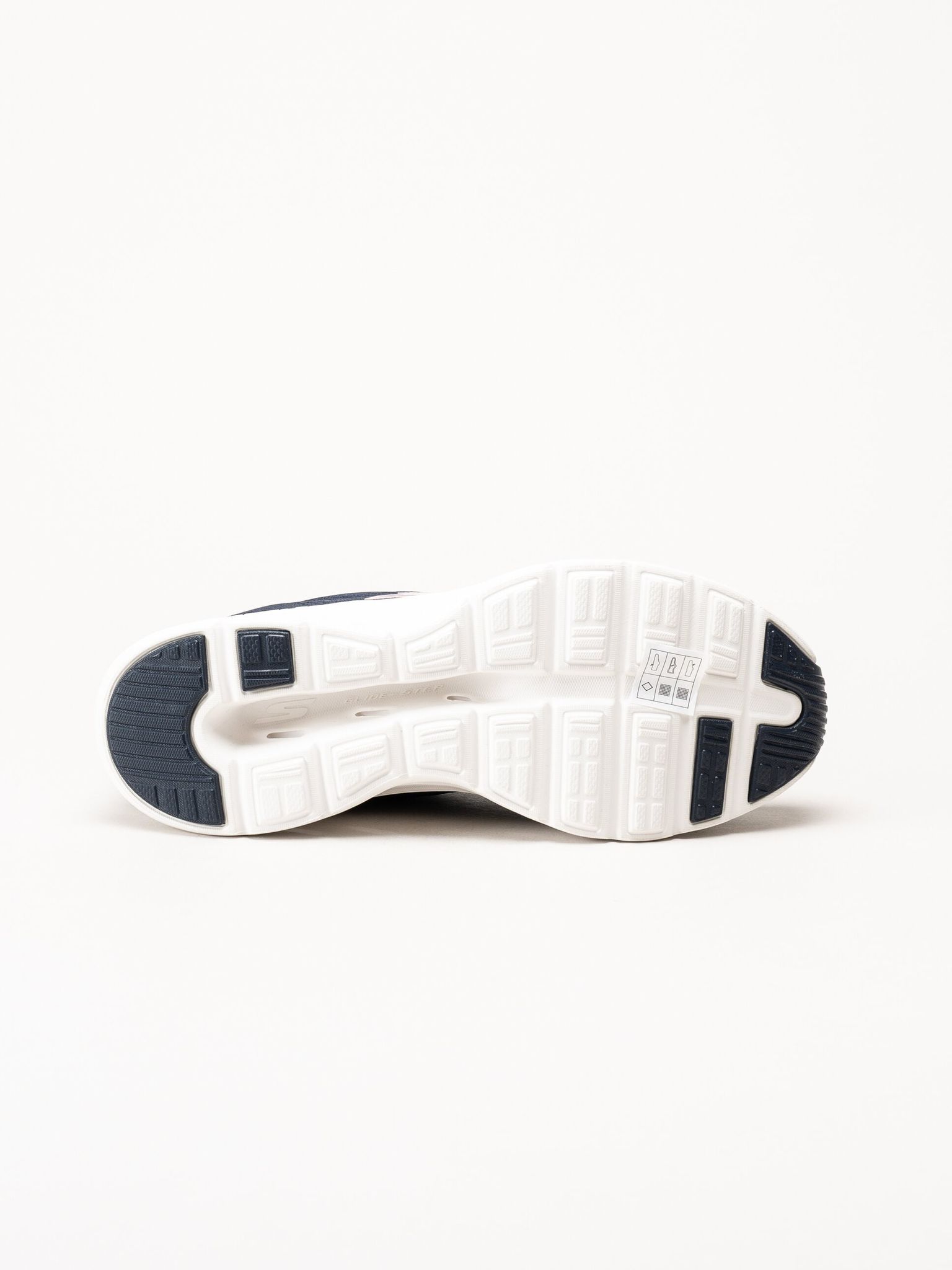 Skechers - Go Walk Glide Step 2.0 - Mörkblå sneakers i mesh