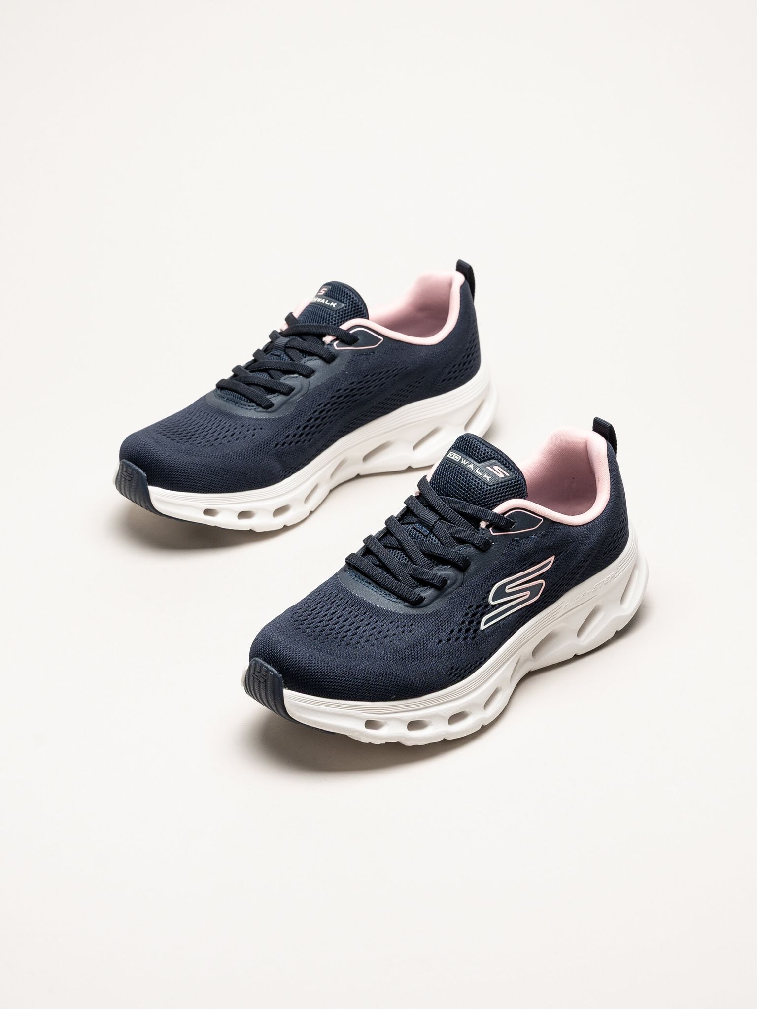 Skechers - Go Walk Glide Step 2.0 - Mörkblå sneakers i mesh