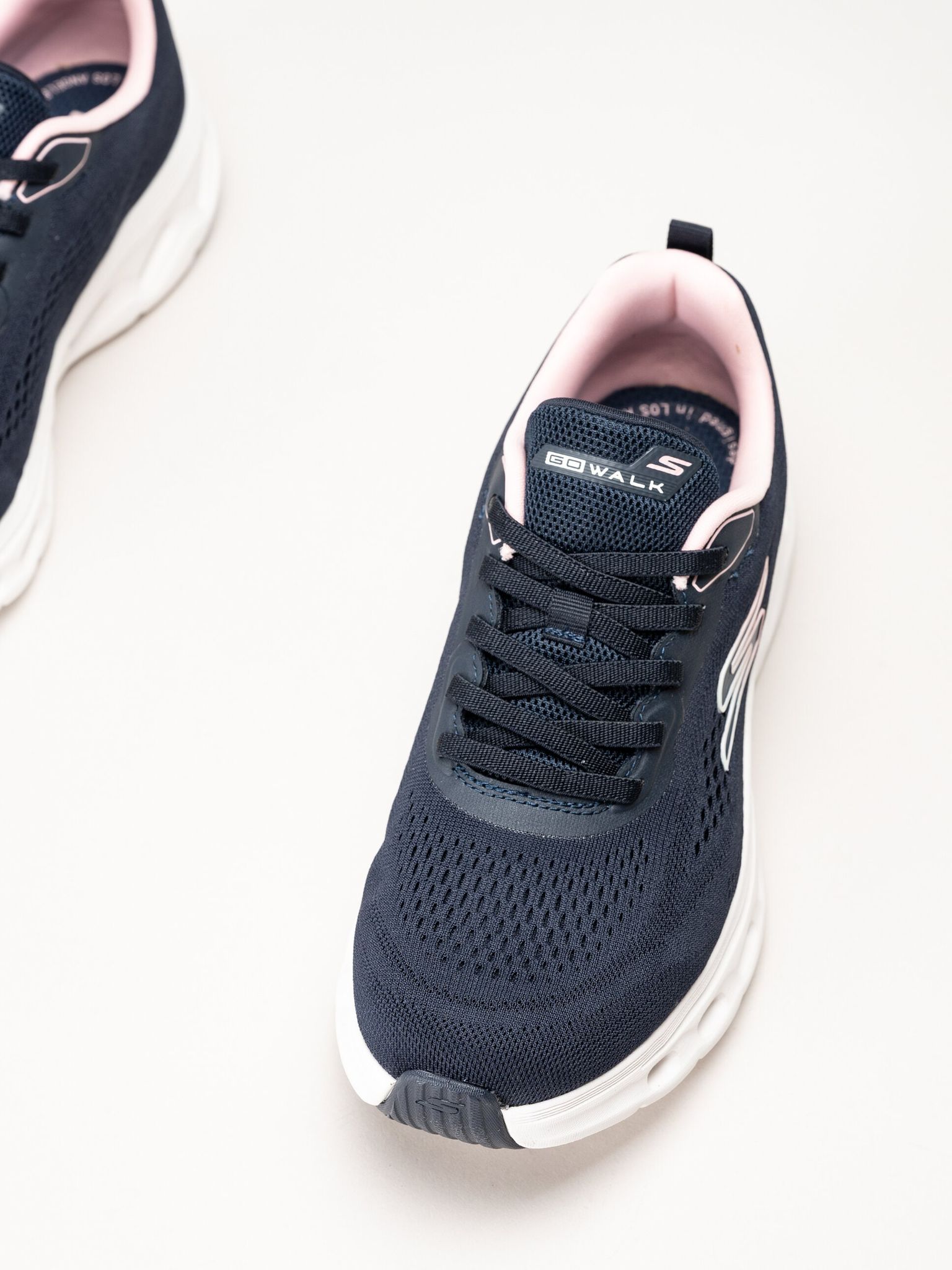 Skechers - Go Walk Glide Step 2.0 - Mörkblå sneakers i mesh
