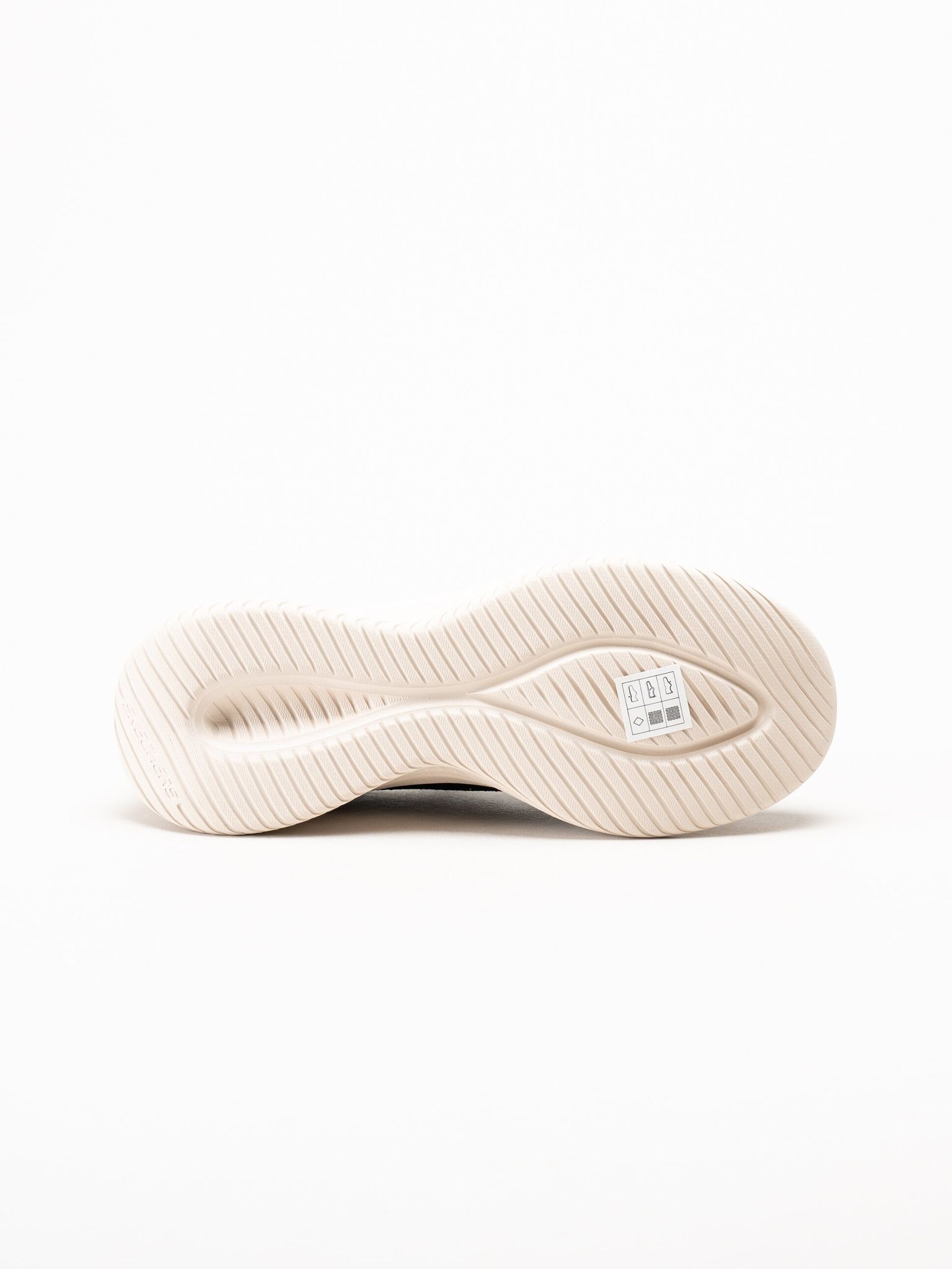 Skechers - Arch Fit Ultra Flex 3.0 Martha - Svarta slip-ins sneakers