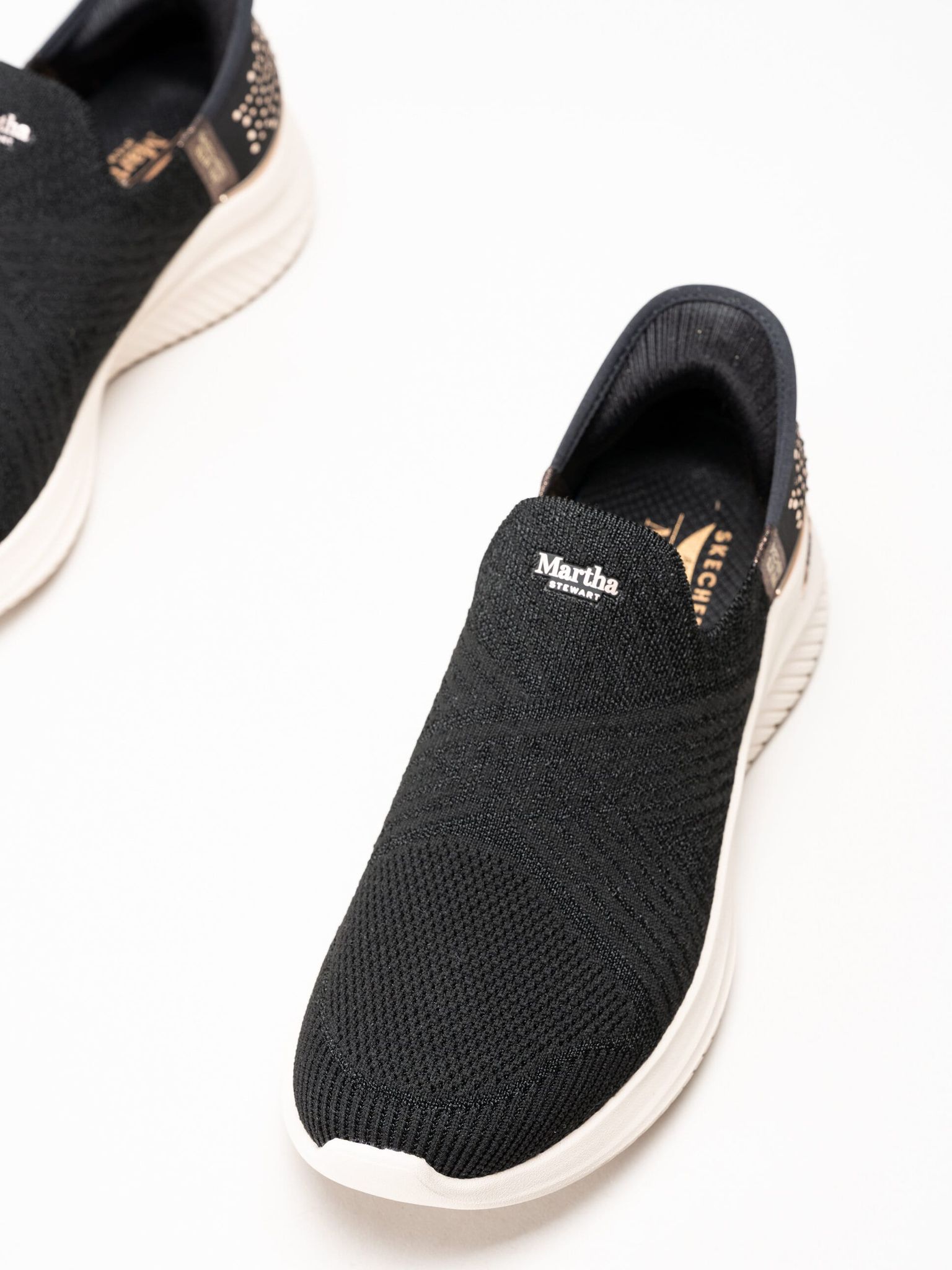 Skechers - Arch Fit Ultra Flex 3.0 Martha - Svarta slip-ins sneakers
