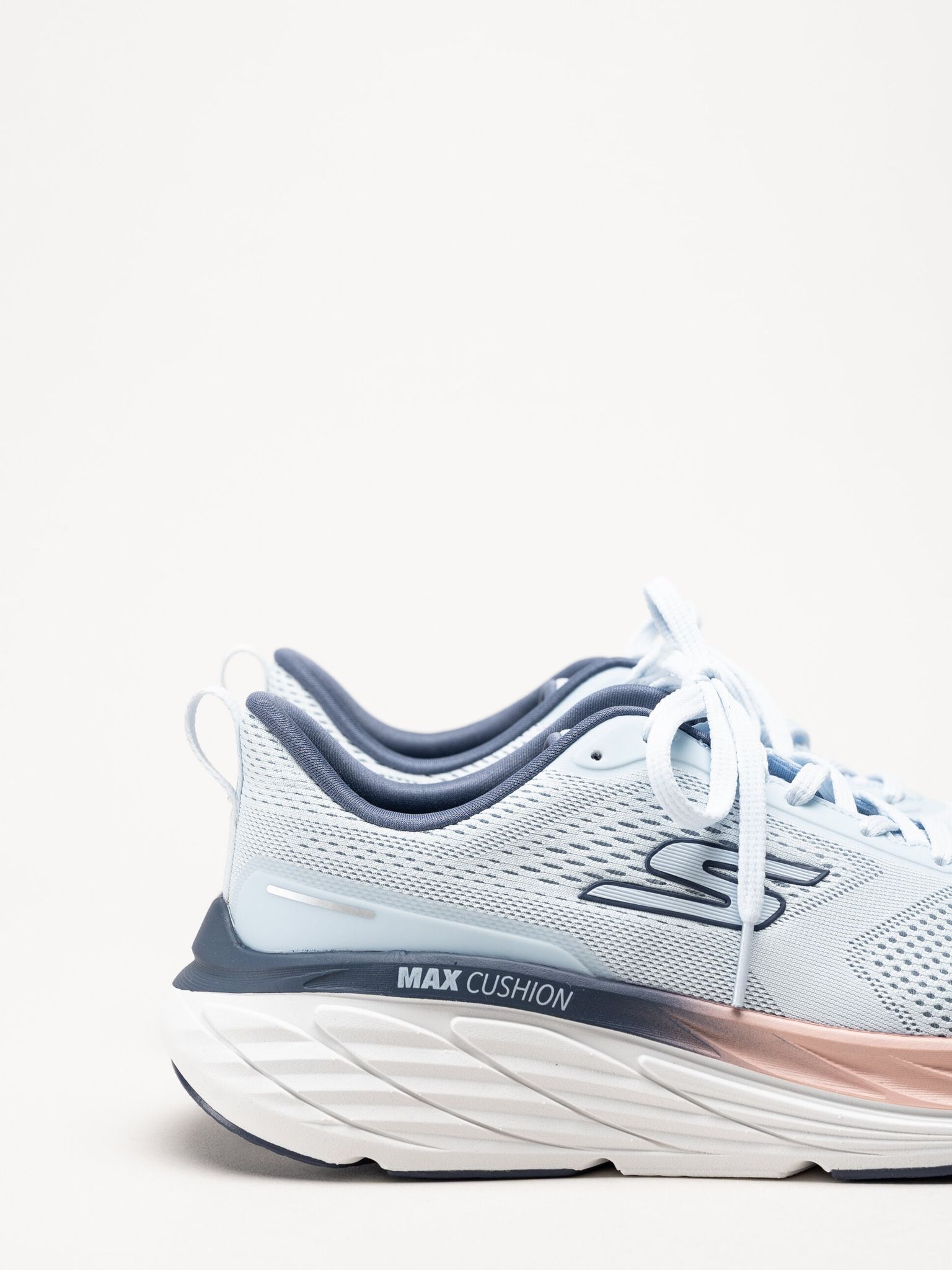 Skechers - Max Cushioning Elite 3 - Ljusblå sportskor i mesh
