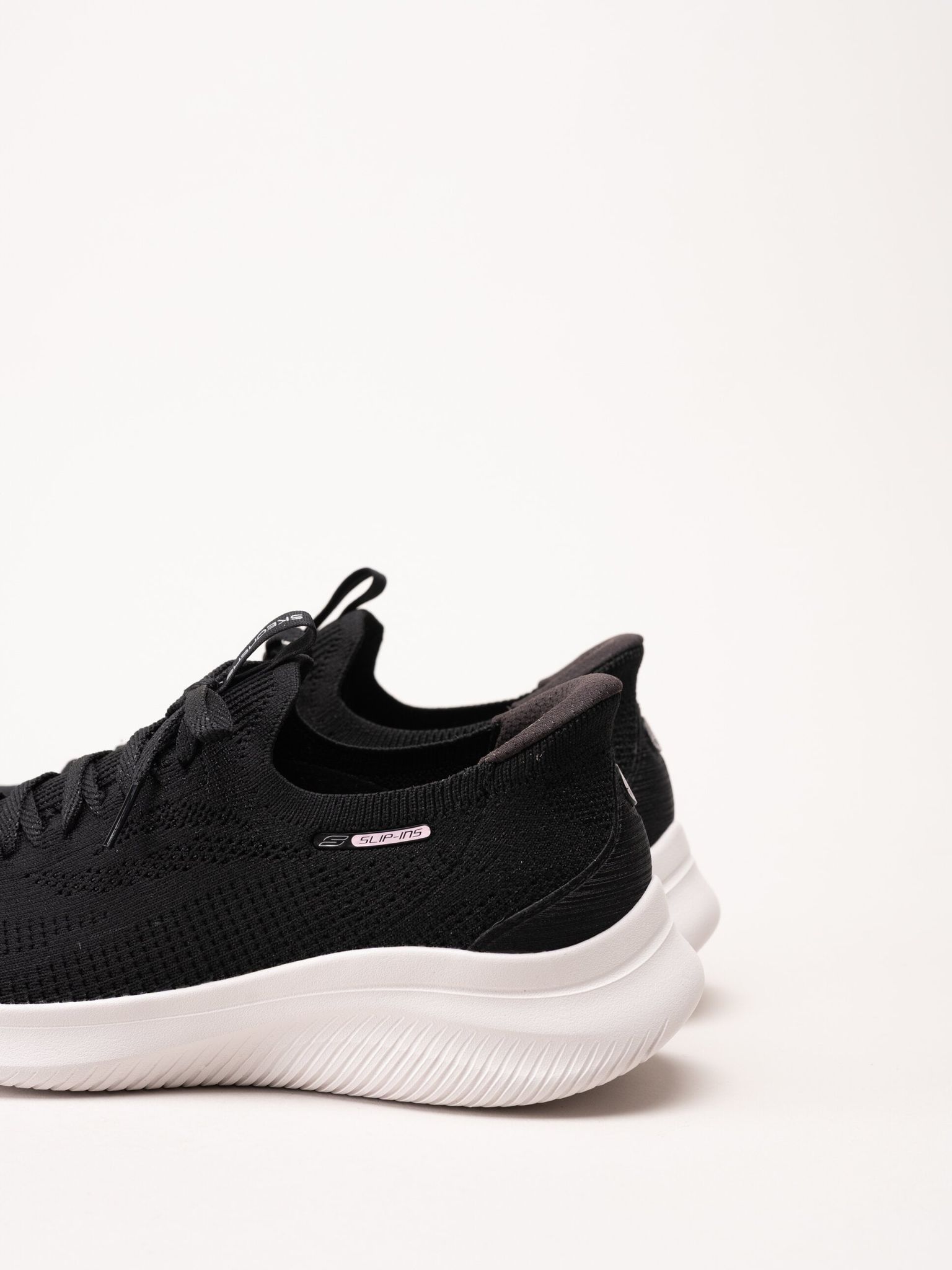 Skechers - Ultra Flex 4.0 - Svarta slip ins sneakers
