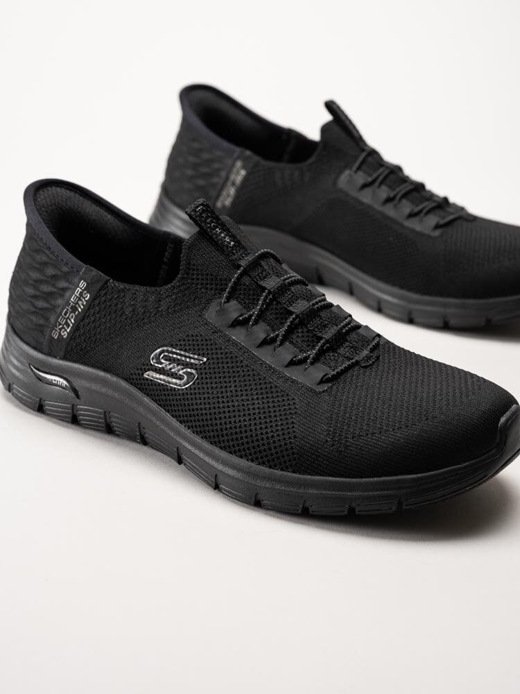 Skechers - Arch Fit Vista - Svarta slip-ins sneakers
