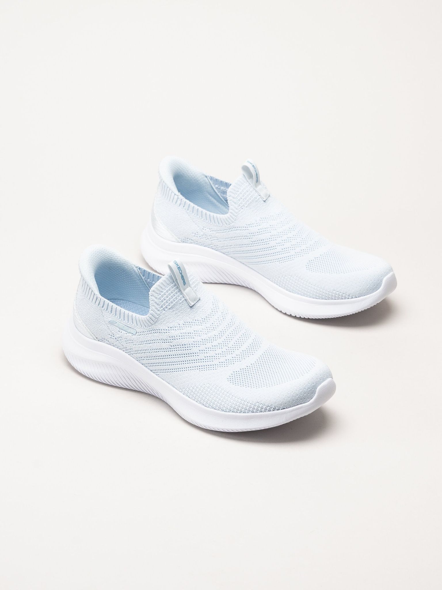 Skechers - Ultra Flex 4.0 - Ljusblå slip-ins sneakers