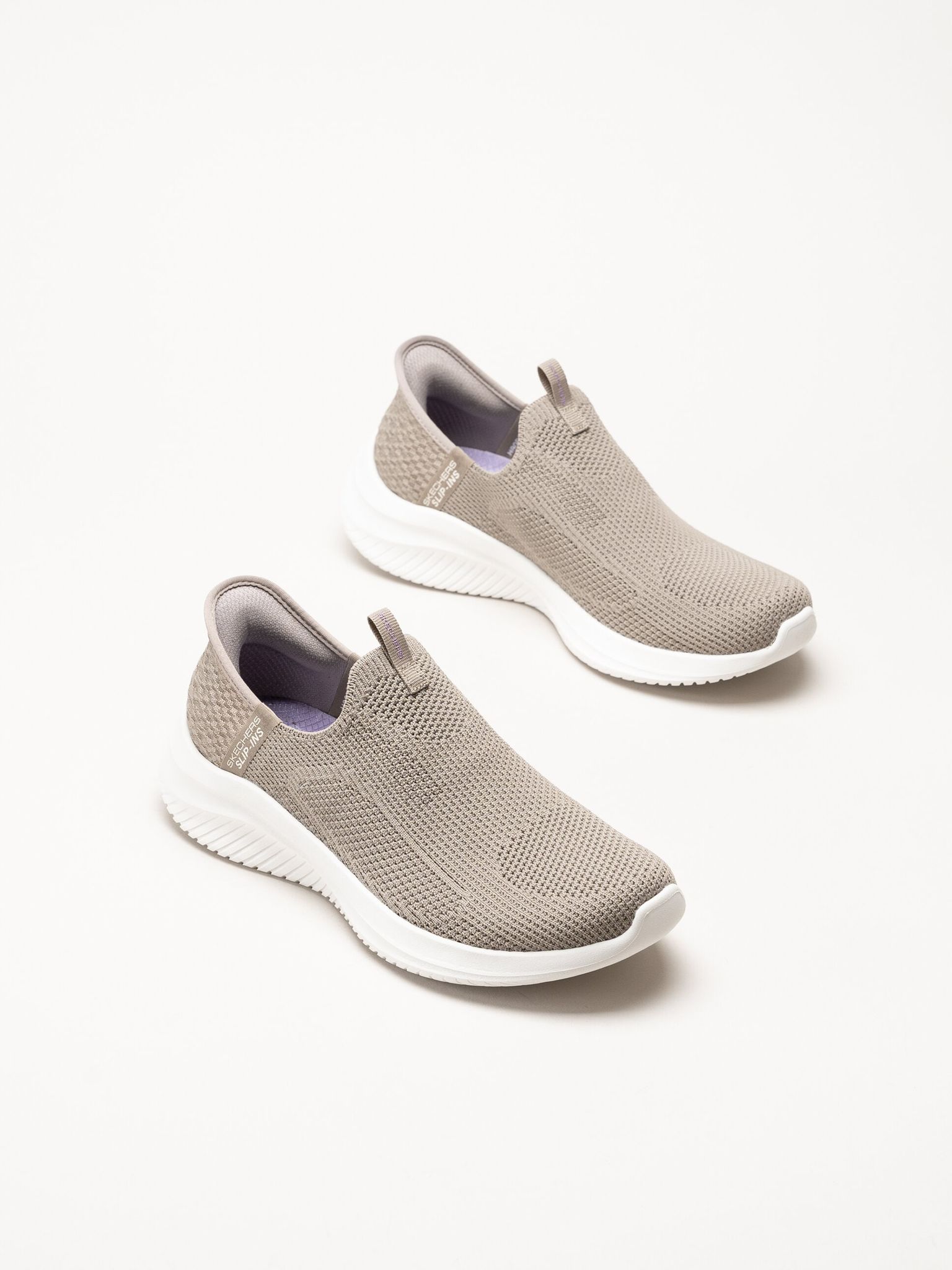 Skechers - Ultra Flex 3.0 - Beige slip-ins sneakers