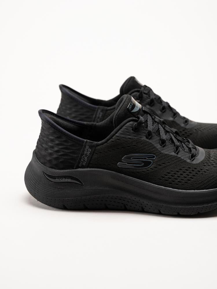 Skechers - Arch Fit 2.0 - Svarta slip-ins sneakers i mesh