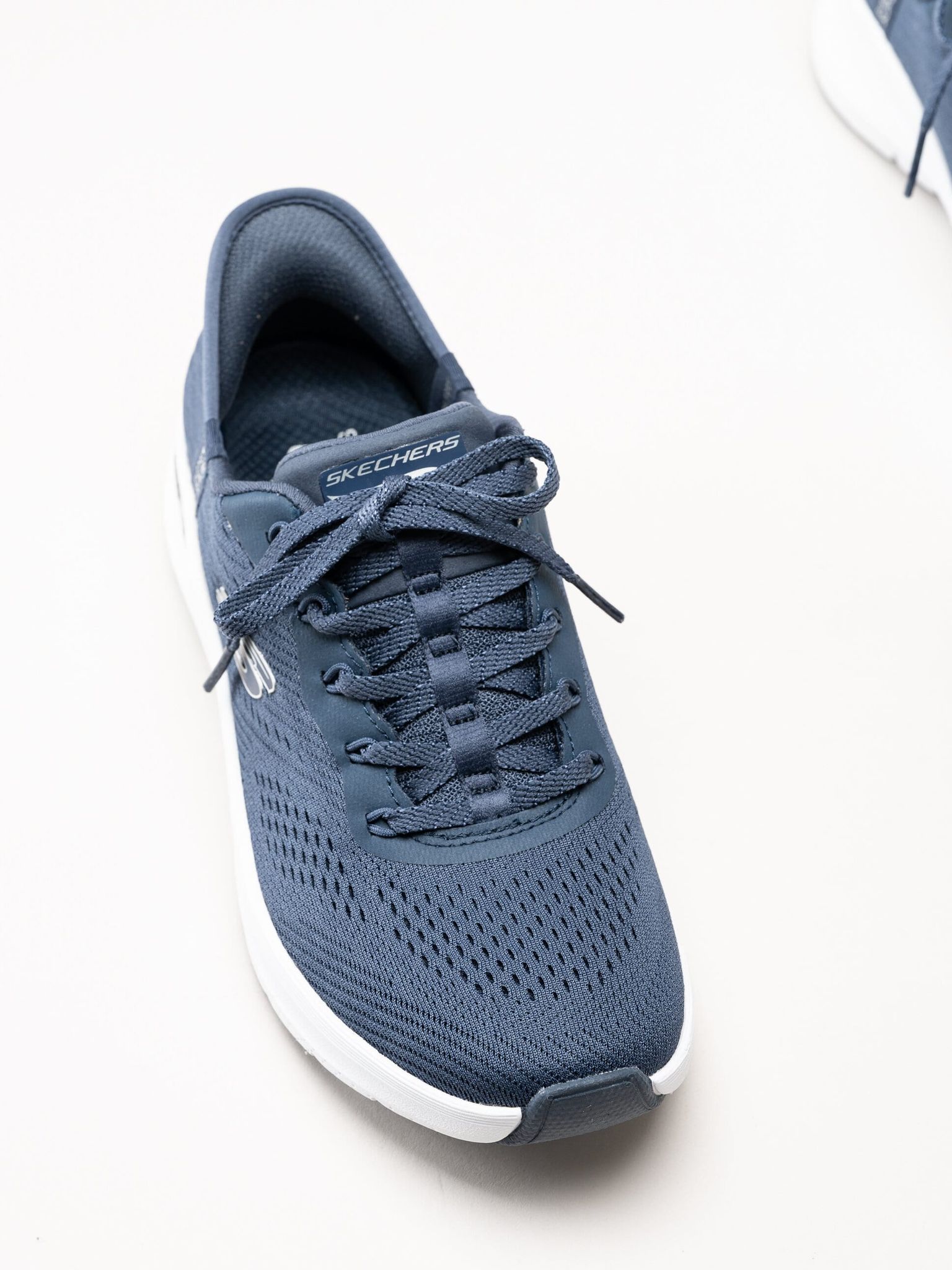 Skechers - Arch Fit 2.0 - Marinblå slip-ins sneakers i mesh