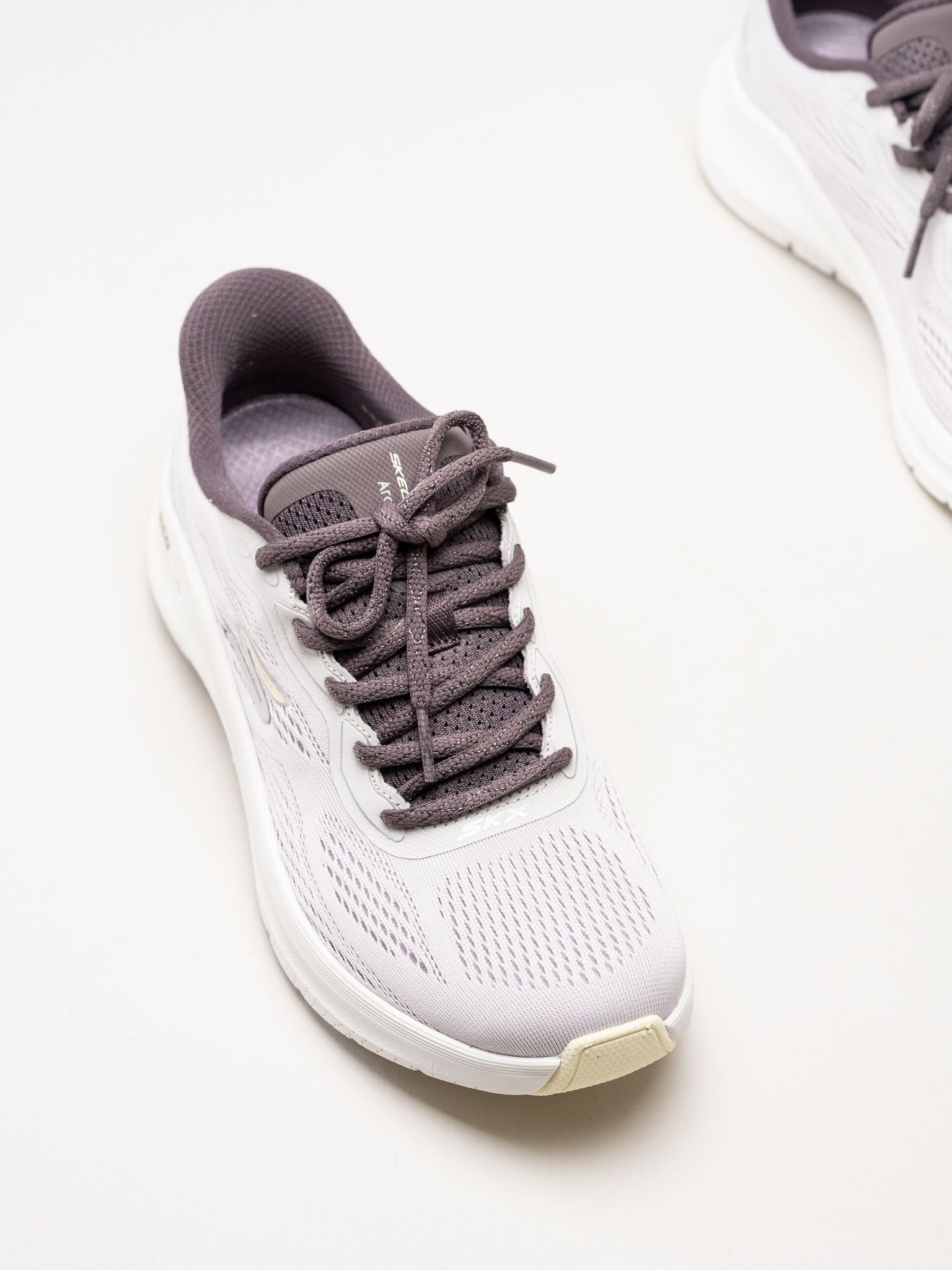 Skechers - Arch Fit 2.0 - Ljuslila slip-ins sneakers i mesh