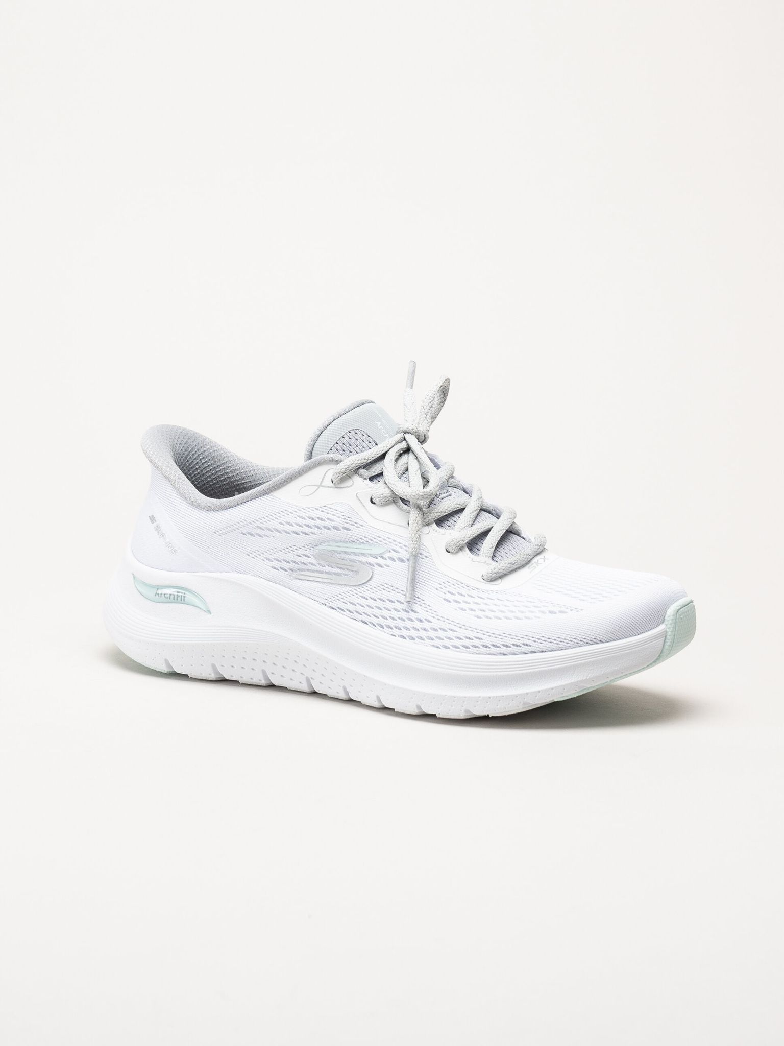 Skechers - Arch Fit 2.0 - Vita slip-ins sneakers i mesh