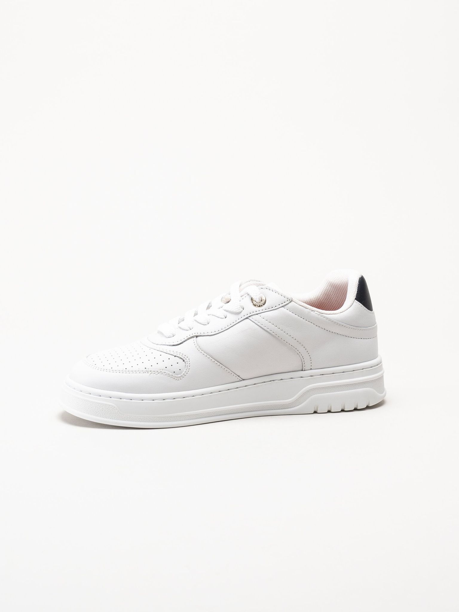 Tommy Hilfiger - TH Sporty Cupsole Corp - Vita sneakers i skinn