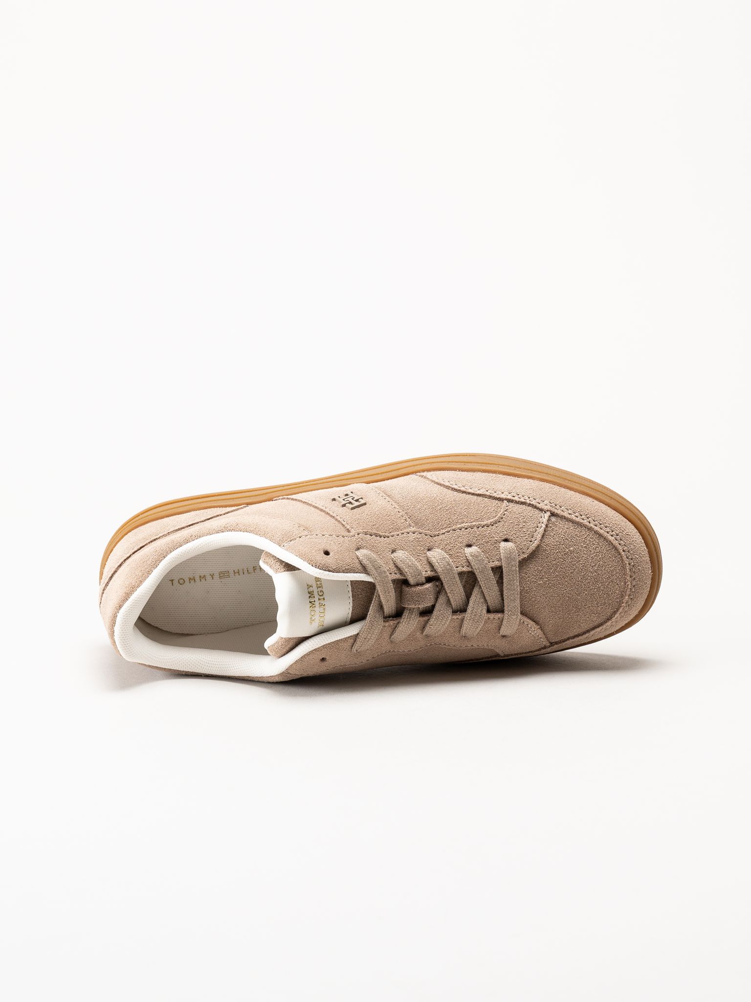 Tommy Hilfiger - TH Heritage Court Sneaker Sued - Beige sneakers i mocka