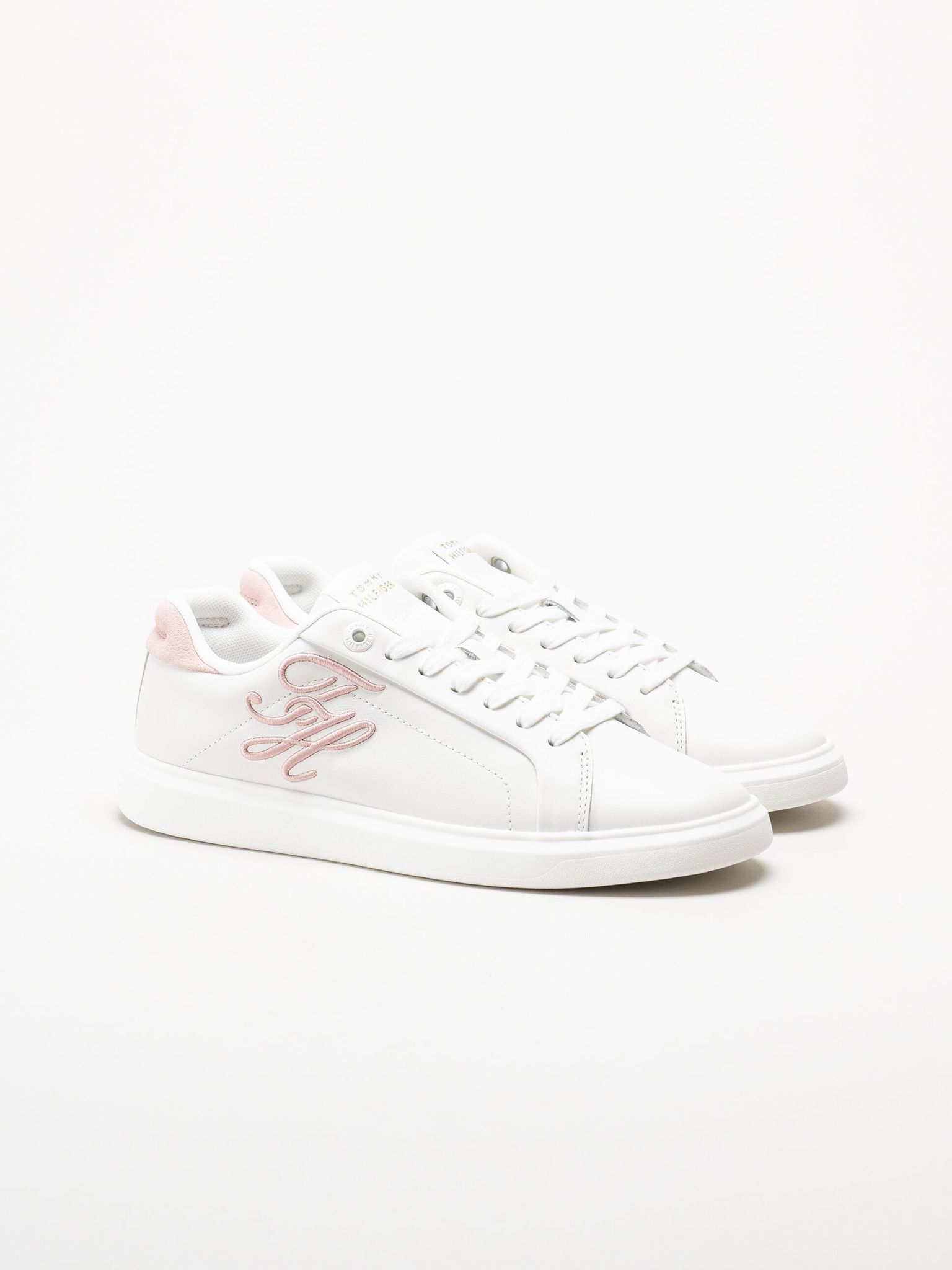 Tommy Hilfiger - Icon Court Script - Vita sneakers i skinn