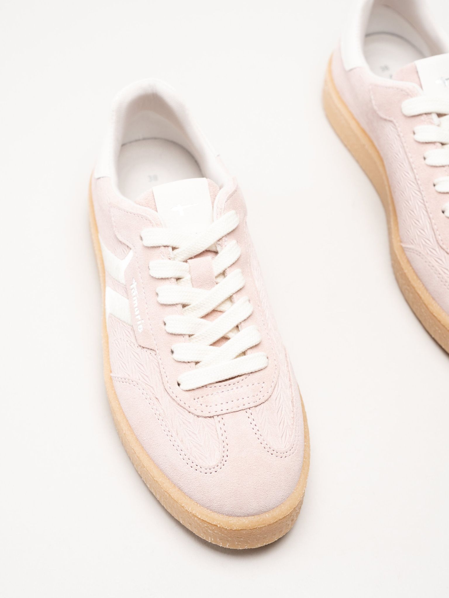 Tamaris - Ljusrosa sneakers i nubuck