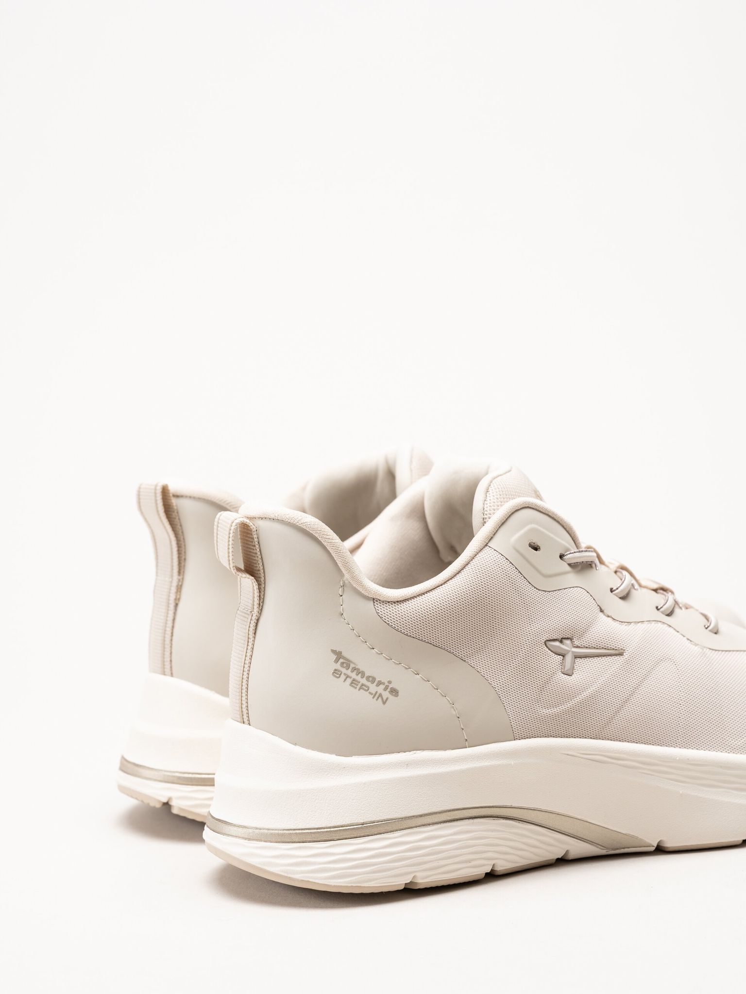 Tamaris - Beige sneakers i textil