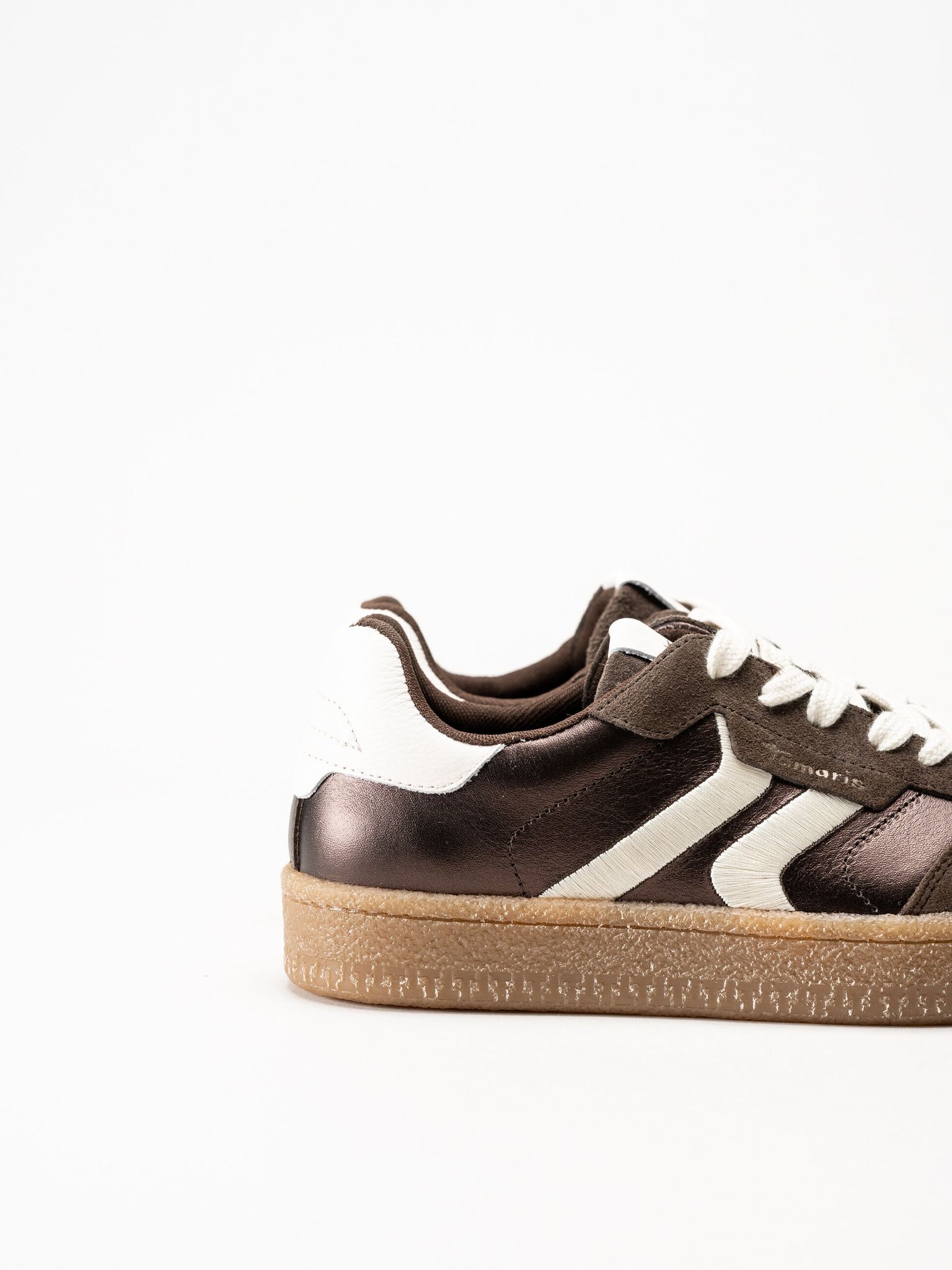 Tamaris - Mörkbruna sneakers i skinn och mocka