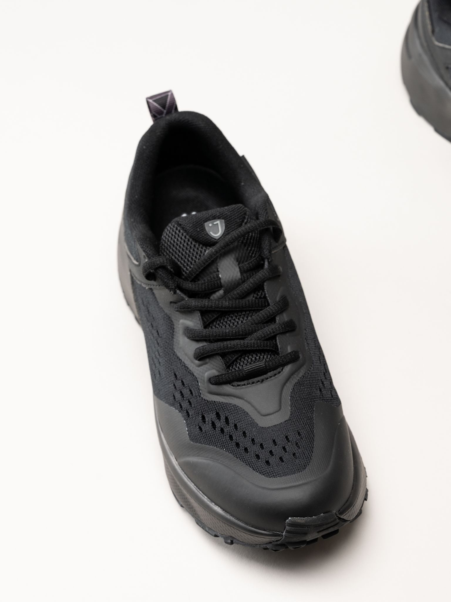 Joya - Veloce - Svarta sneakers