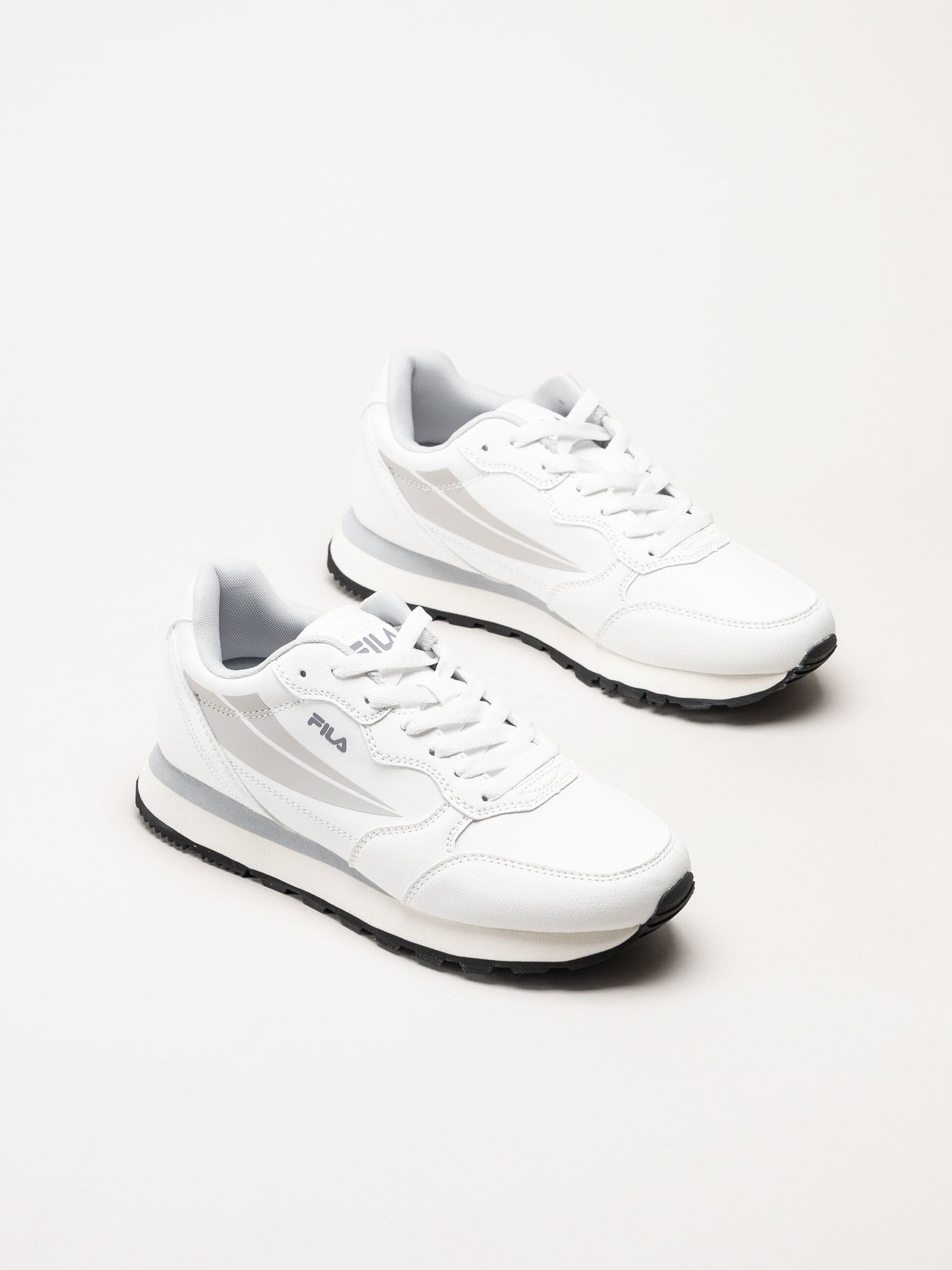 FILA - Hypert - Vita sneakers i skinnimitation